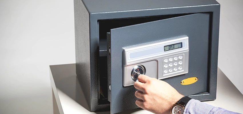 Jewelry Safe Unlocking Service in Walnut, California